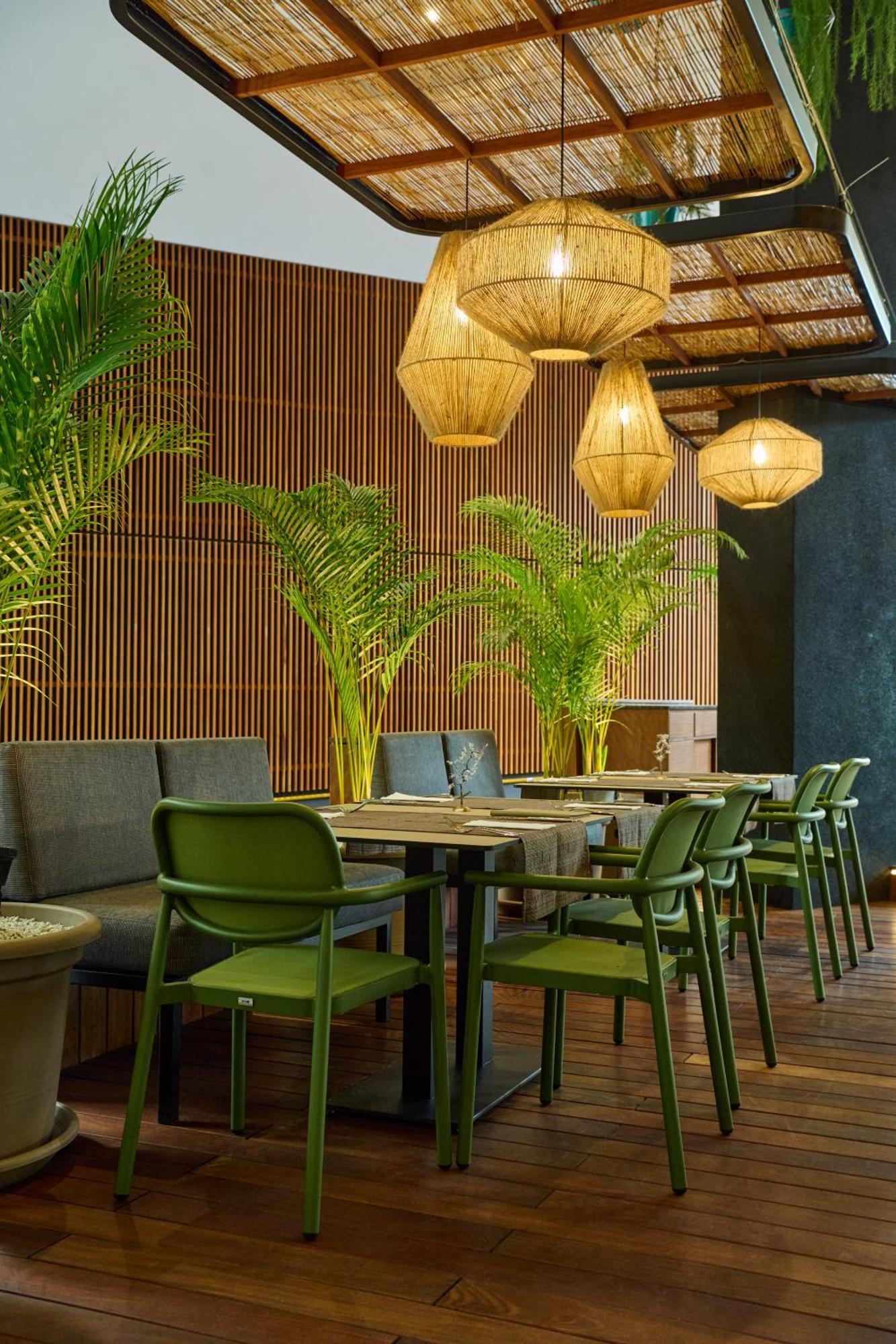 Hotel Innside By Melia Miraflores 4*