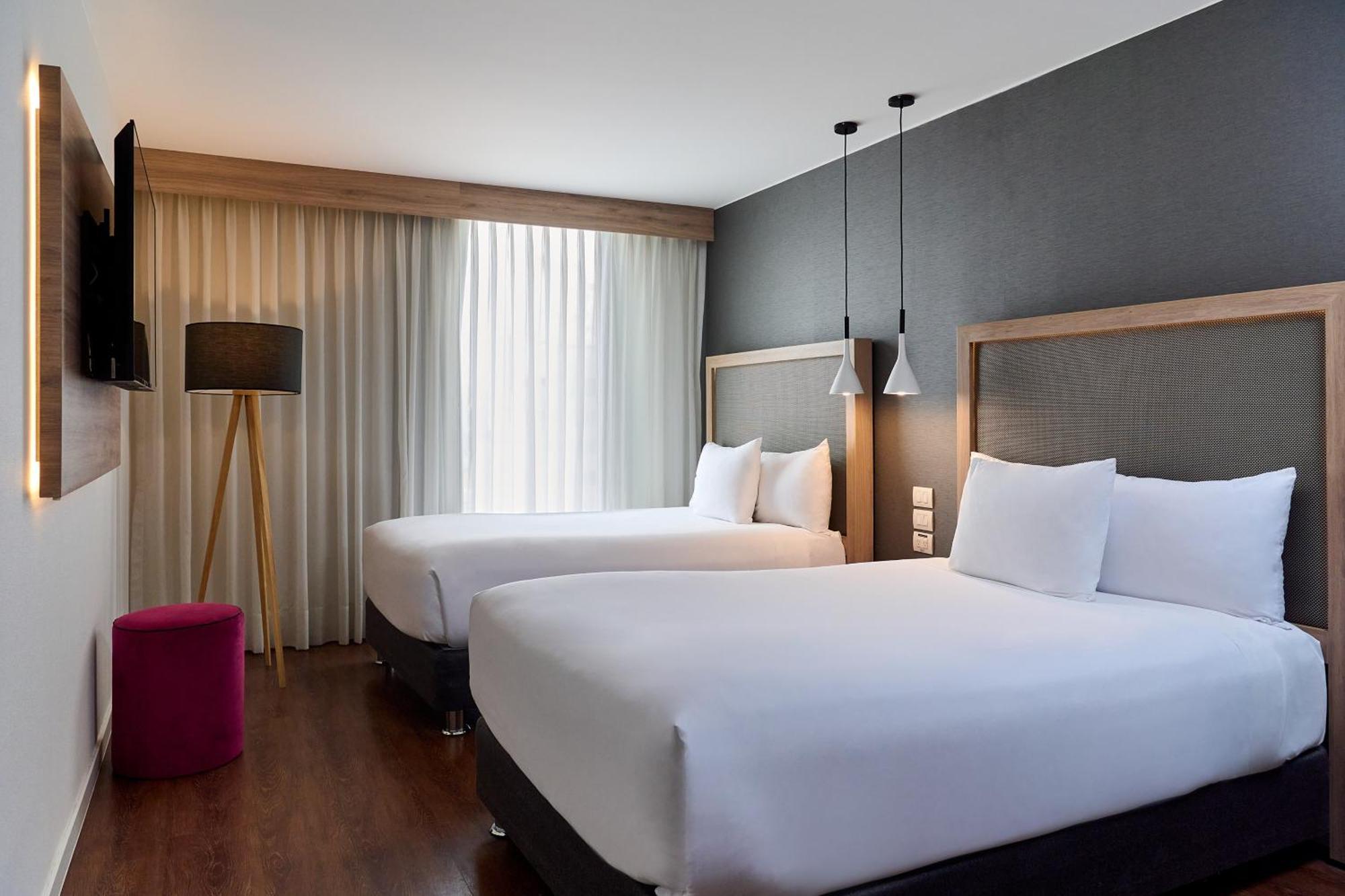 Hotel Innside By Melia Miraflores 4*